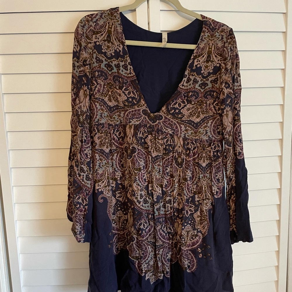 Long sleeved, short dress